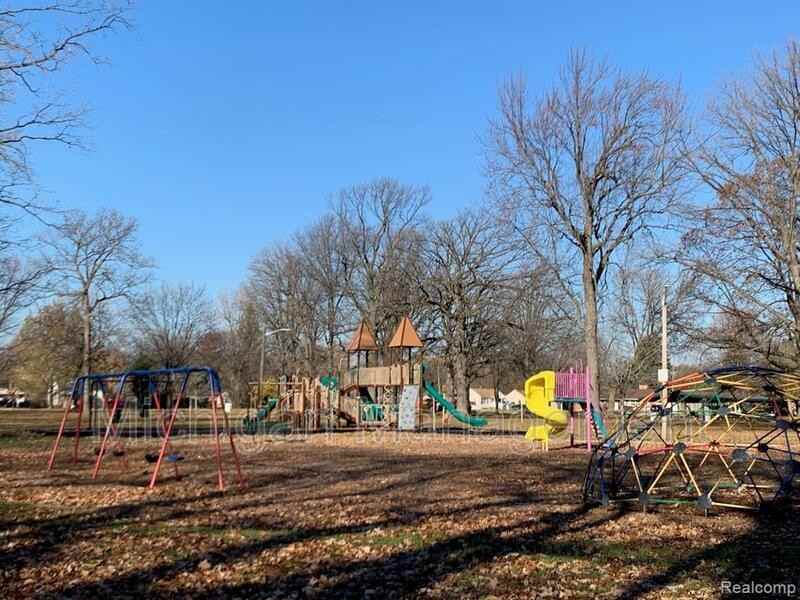 19250 Wick Rd #116 - Photo 7 of 11