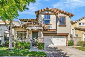 featured image of 1162 Waverly Cir