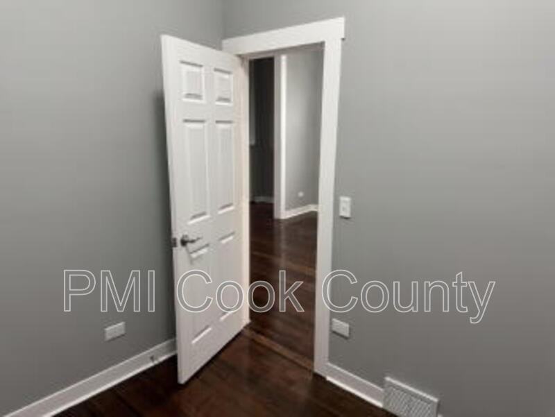 1950 S Trumbull Ave #1 - Photo 2 of 22