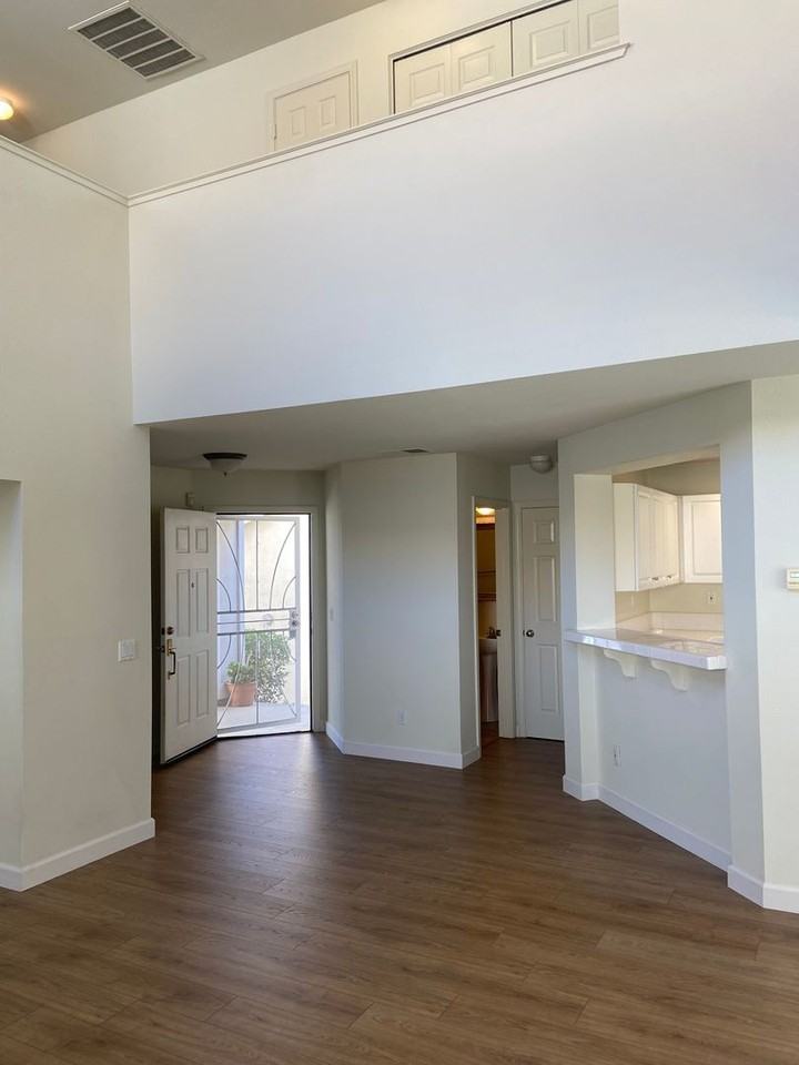 3368 Apollo Cir - Photo 3 of 25