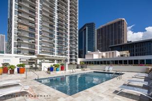 225 Queen St - Photo 1 of 1