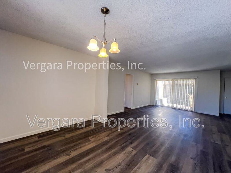 2513 Ruhland Ave #2 - Photo 3 of 31