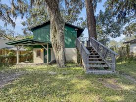 458 Arlington Rd N - Photo 1 of 1