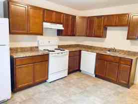Spacious 2 bedroom 2 bathroom apartments! - Photo 1 of 1