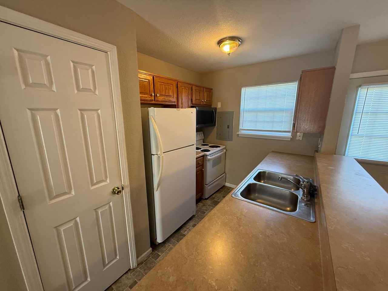 4503 Rice Rd - Photo 6 of 22