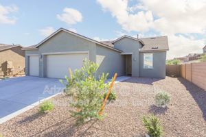 featured image of 17581 S Desert Barberry Dr