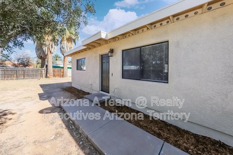 3149 East Flower Street #2 - Photo 2 of 16