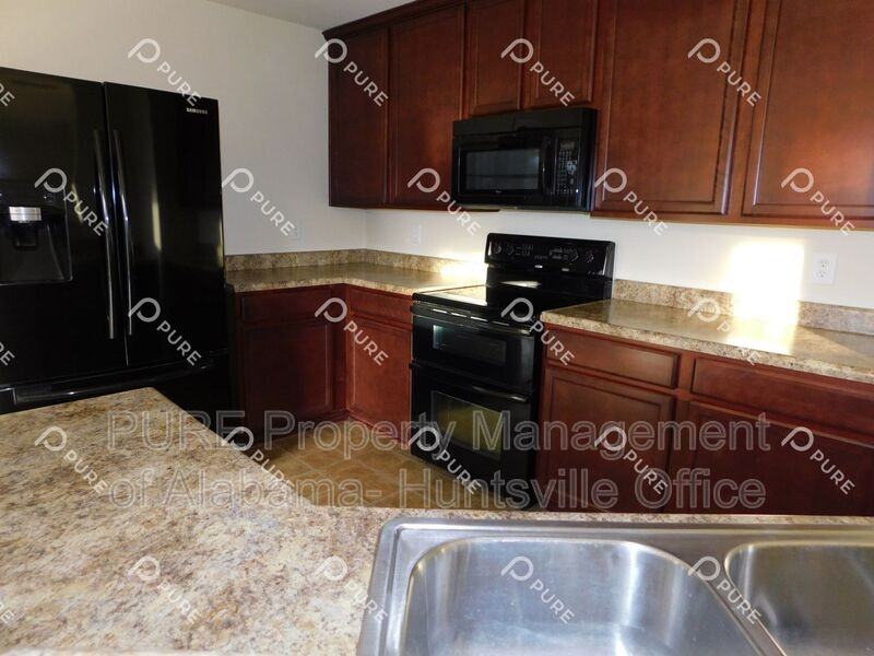 108 Barnard St - Photo 3 of 16