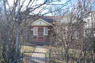 915 10th St - Photo 1 of 1