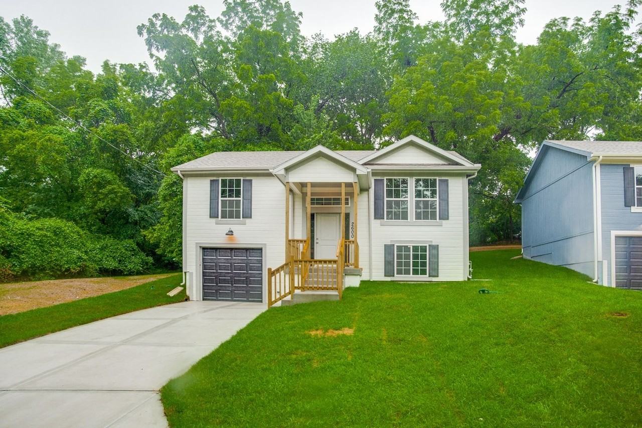 2600 Lyons Road - Photo 2 of 23