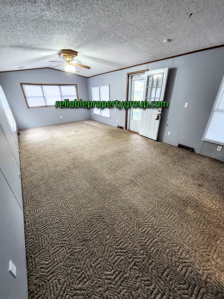 14 Holiday Park - Photo 3 of 11