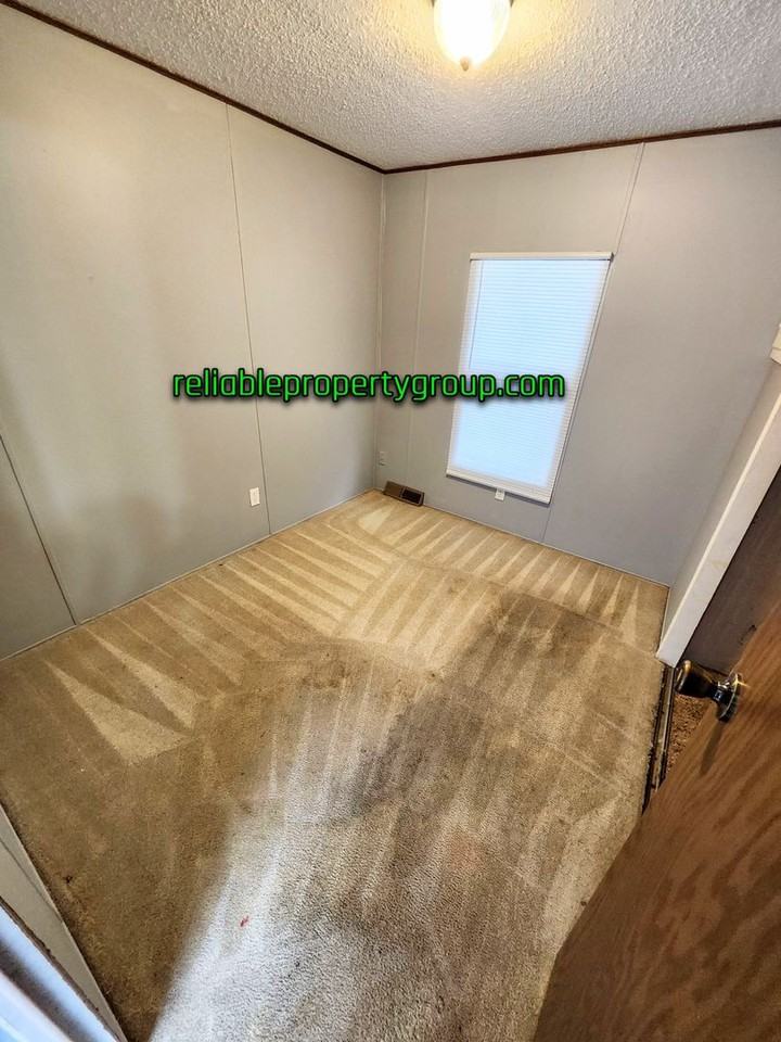 14 Holiday Park - Photo 6 of 11