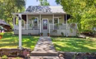 featured image of 197 Theall St