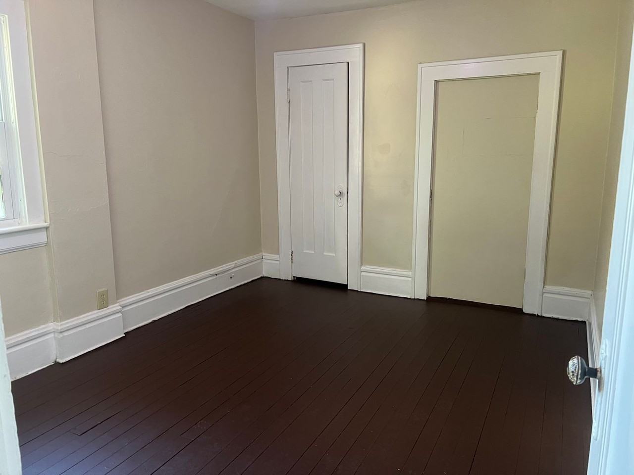 246 Gordon Dr - Photo 7 of 11