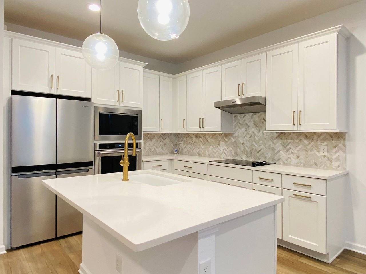 1577 Pinecliff Drive - Photo 6 of 39