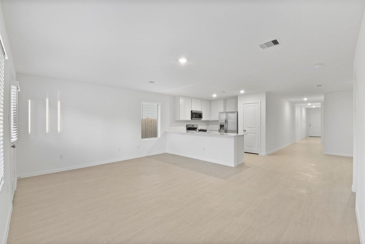 249 Douglas Hills Dr - Photo 5 of 27