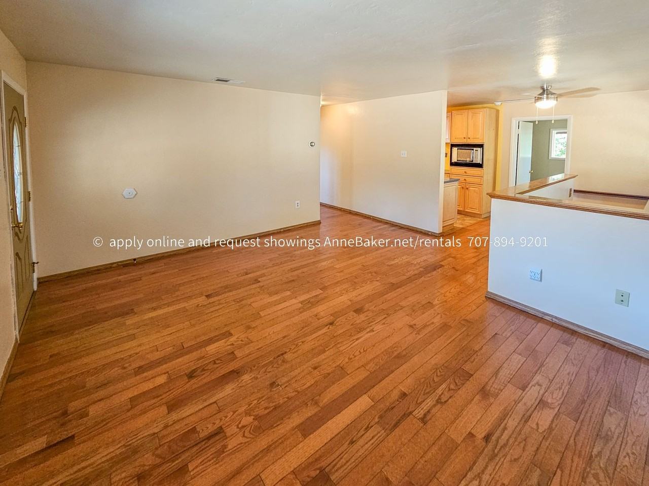 2 Haselden Dr - Photo 4 of 50