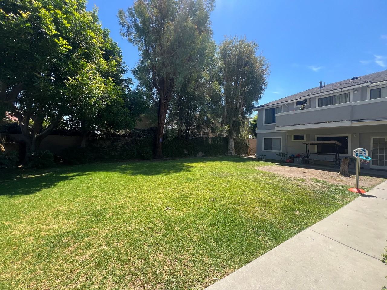 6062 Western - Photo 3 of 3