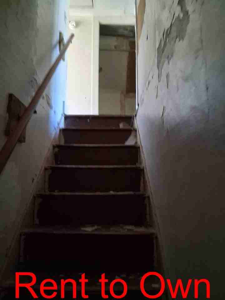 2818 W Meidroth St - Photo 3 of 20