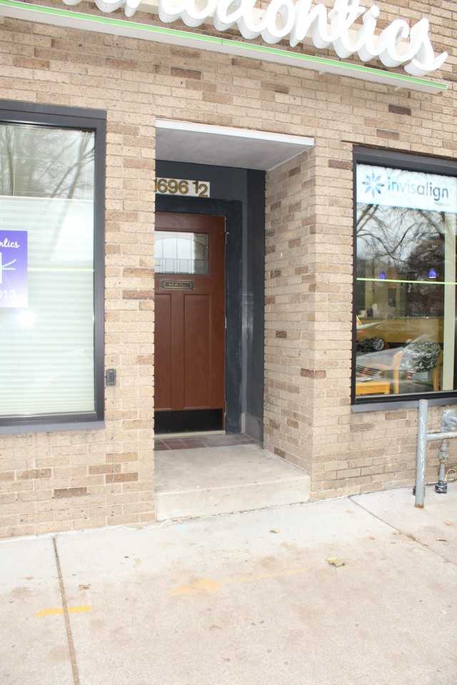 1696 1/2 Grand Ave - Photo 2 of 20