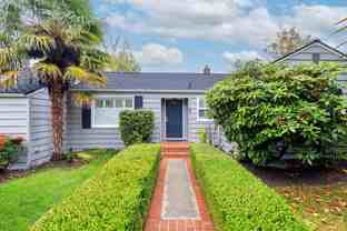 6014 Ne 60th St - Photo 1 of 1