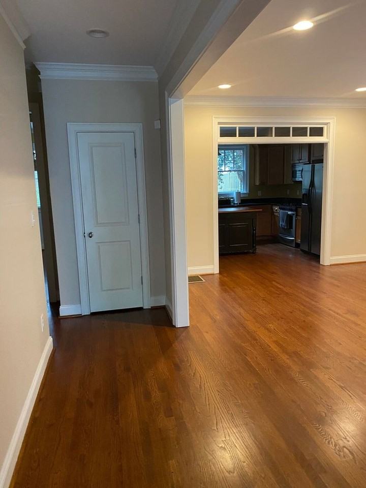 945 Longley Ave Nw - Photo 6 of 15