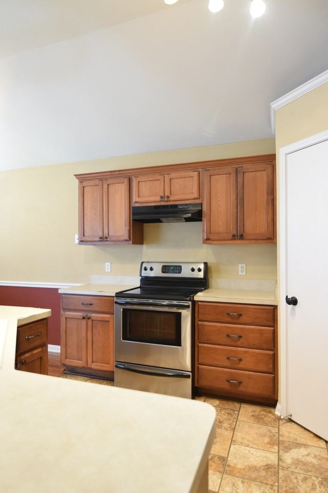 8124 Sunset Trail - Photo 4 of 20