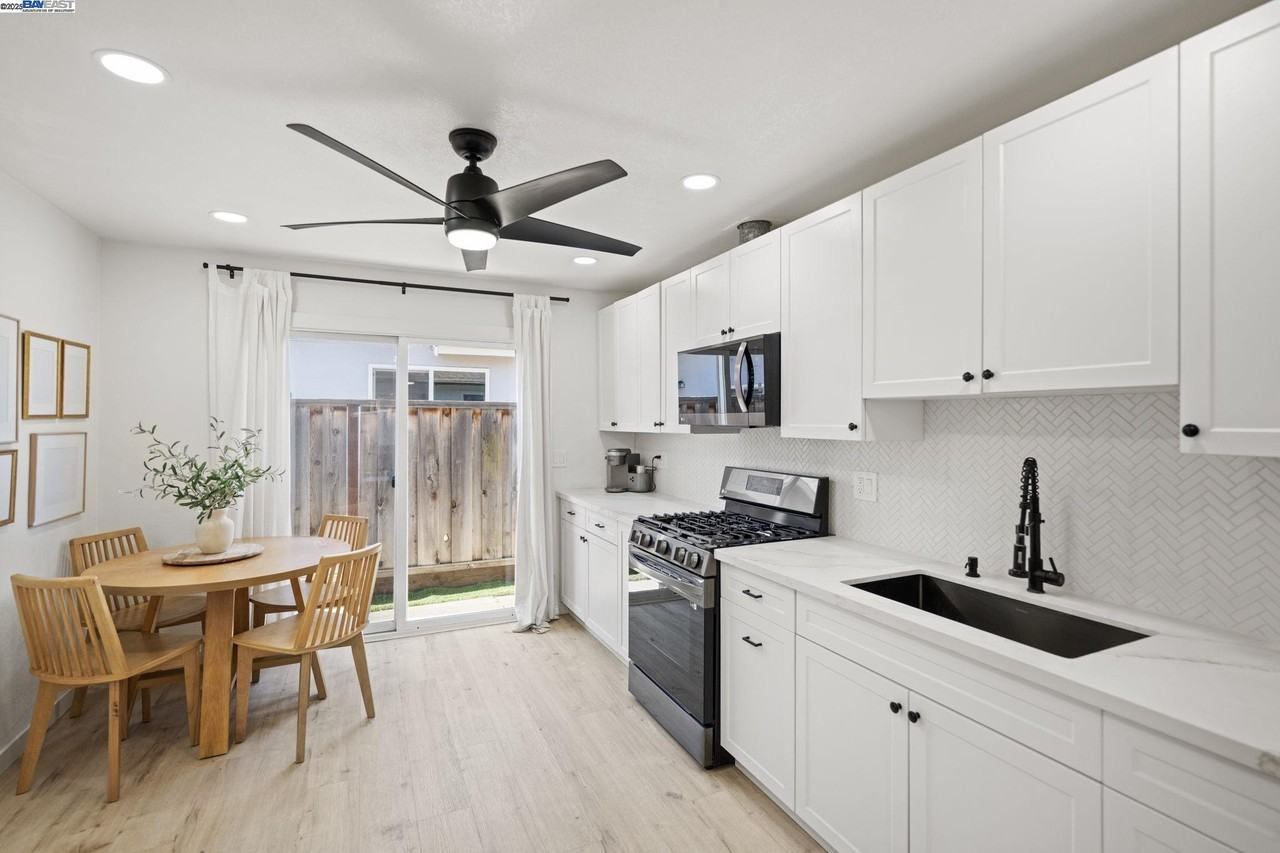 428 North P Street - Photo 5 of 8