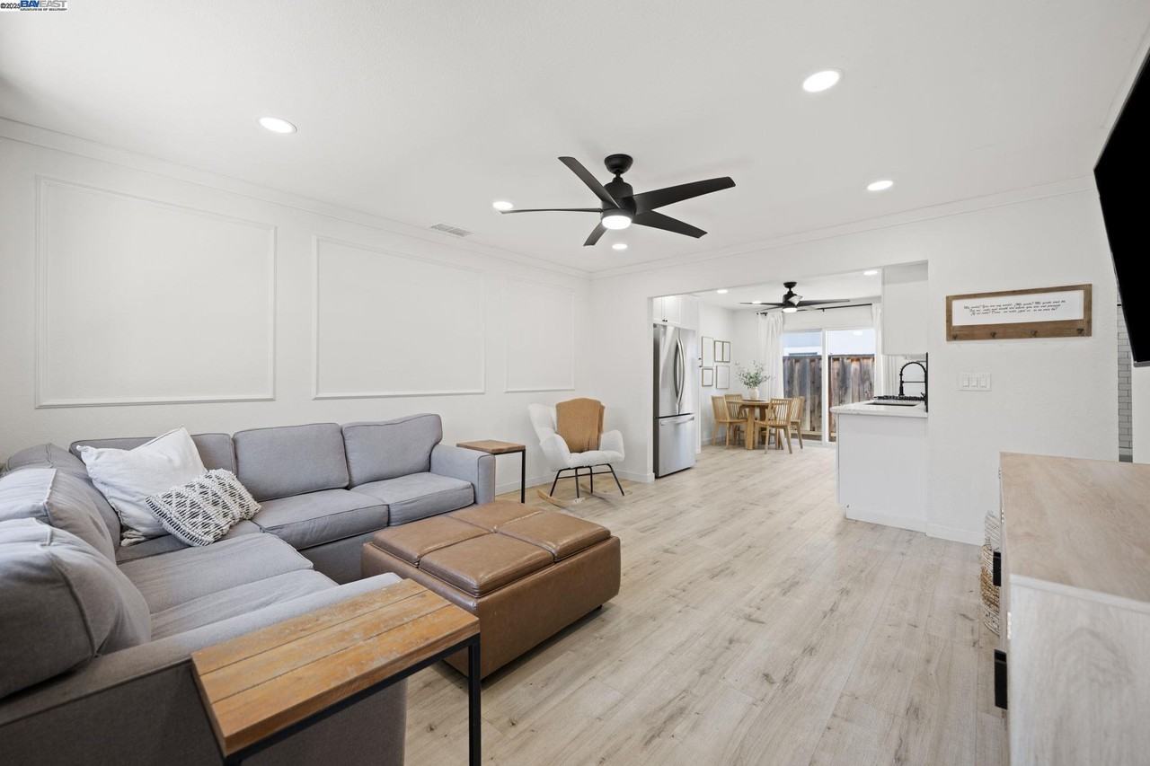 428 North P Street - Photo 7 of 8