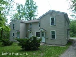 featured image of 4618 Middle Dr