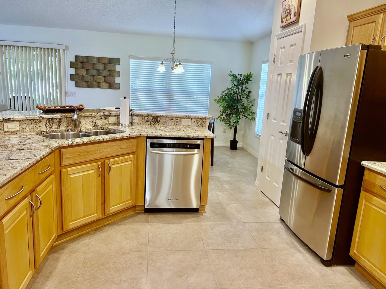 424 Bowman Terrace - Photo 6 of 29