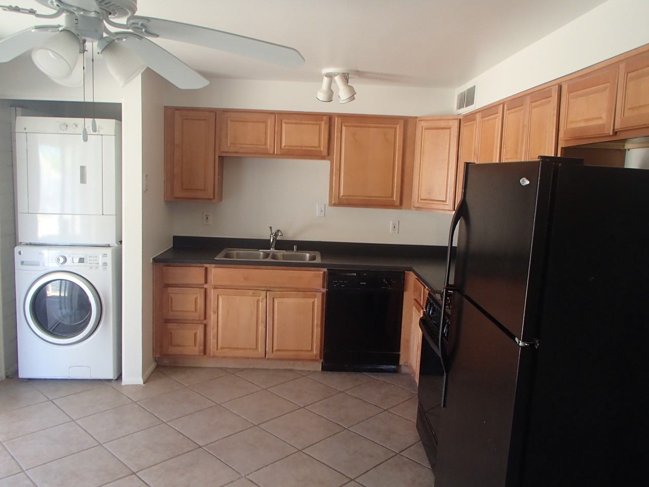 13631 N 35th St - Photo 3 of 15