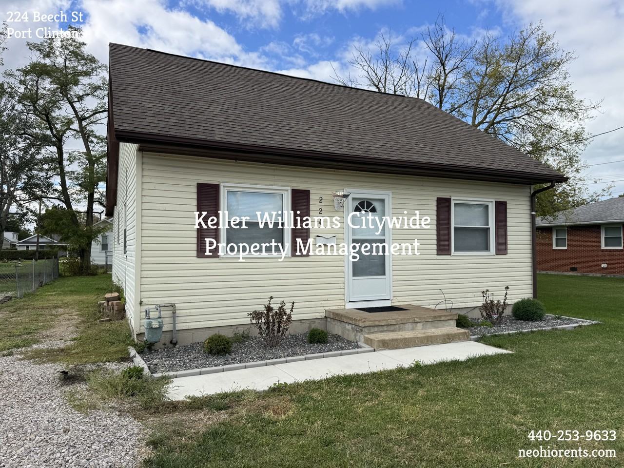 224 Beech St - Photo 2 of 16