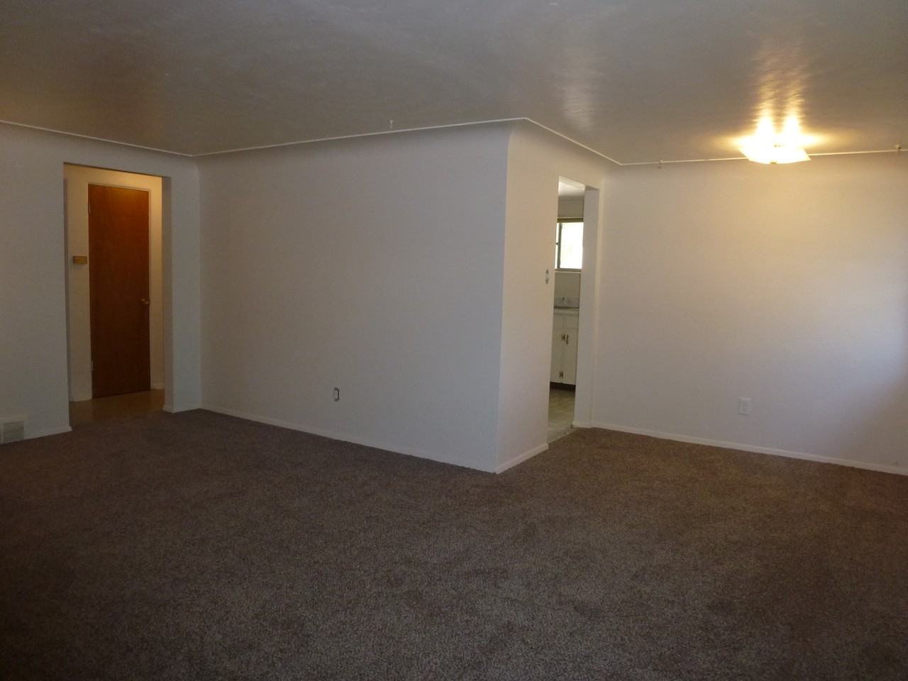 8397 S Reed St - Photo 2 of 8