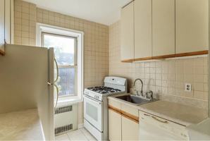 featured image of 8449 168th St #4D