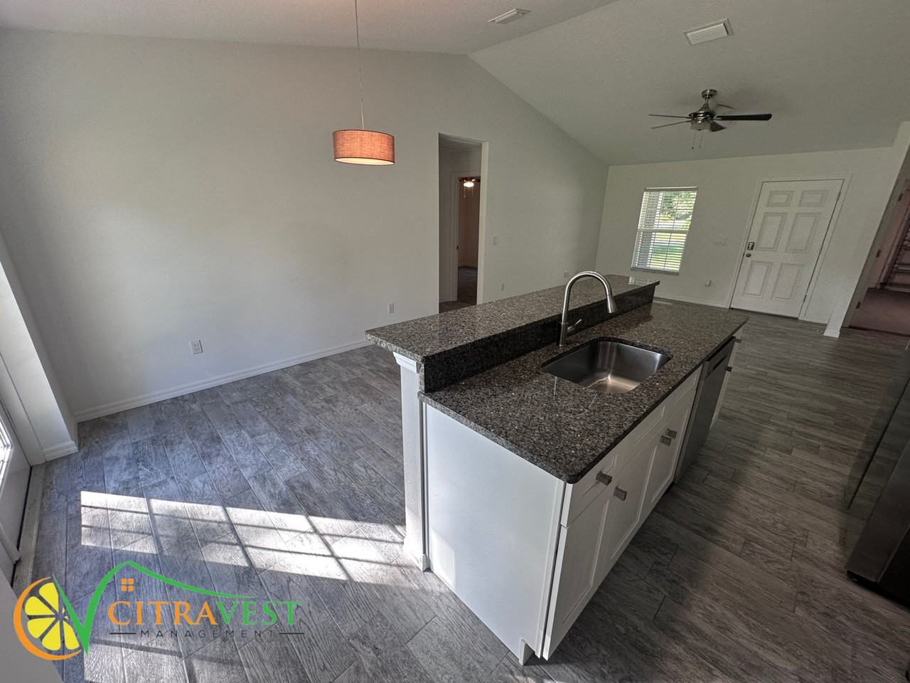 5942 E Loring Ln - Photo 4 of 13