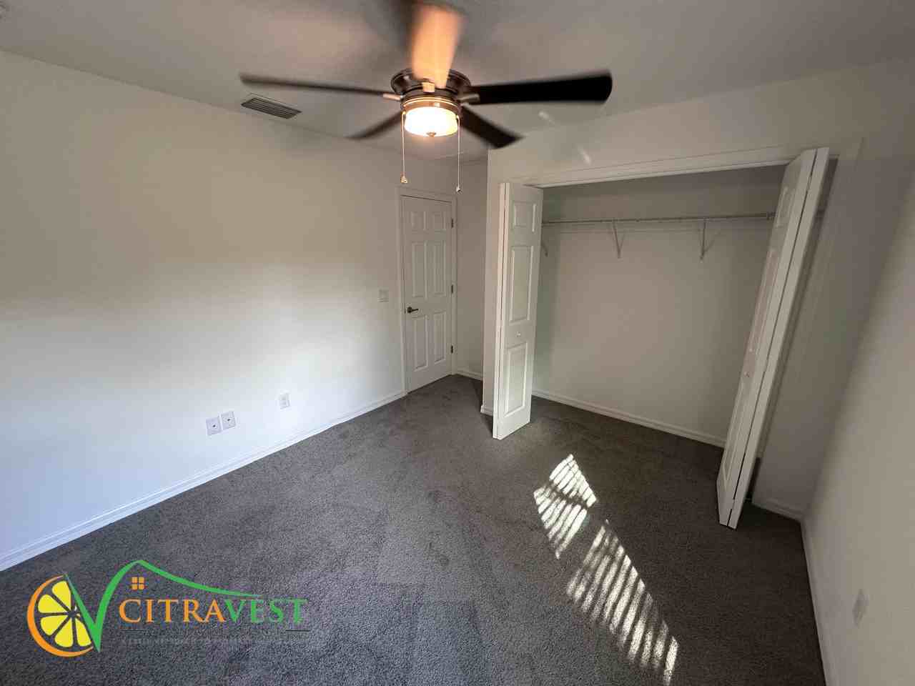 5942 E Loring Ln - Photo 5 of 13