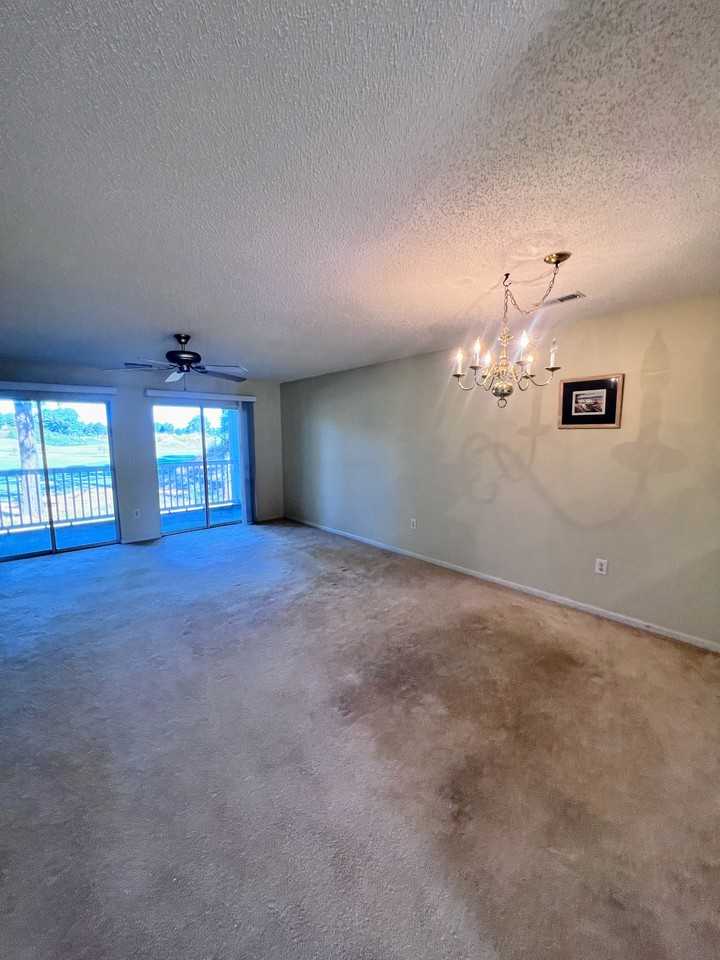 5050 Windsor Green Way #203 - Photo 5 of 30