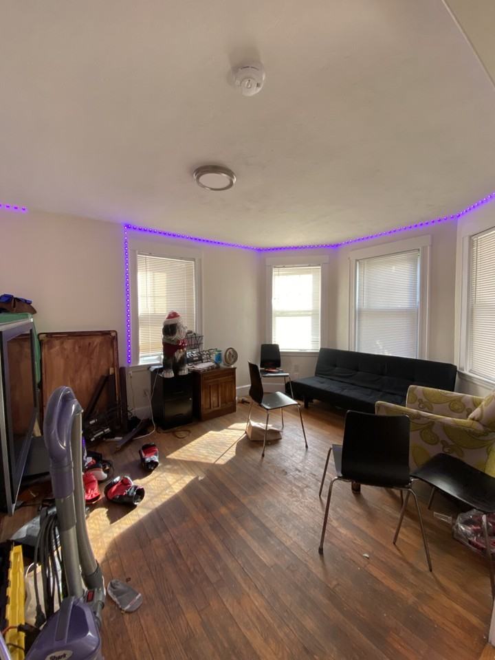 16 Sawyer Ter - Photo 2 of 29