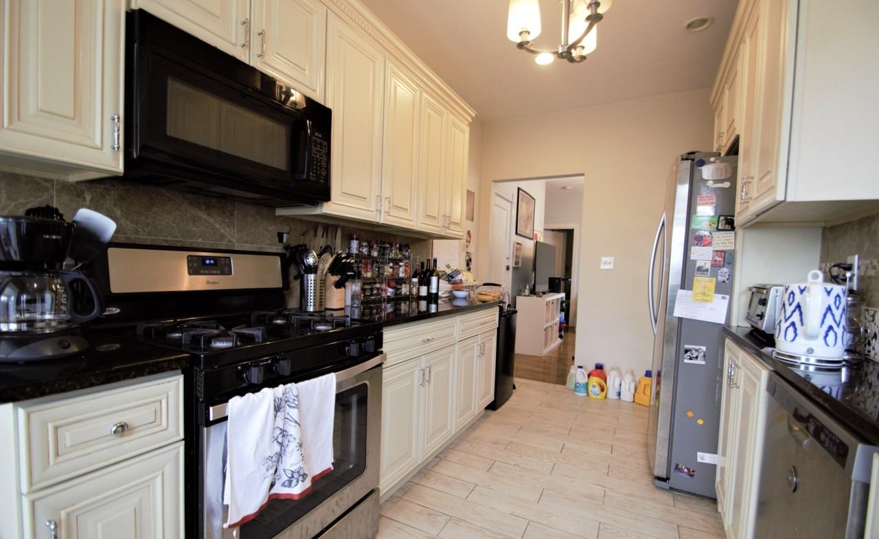 11 Babcock St #1 - Photo 3 of 19