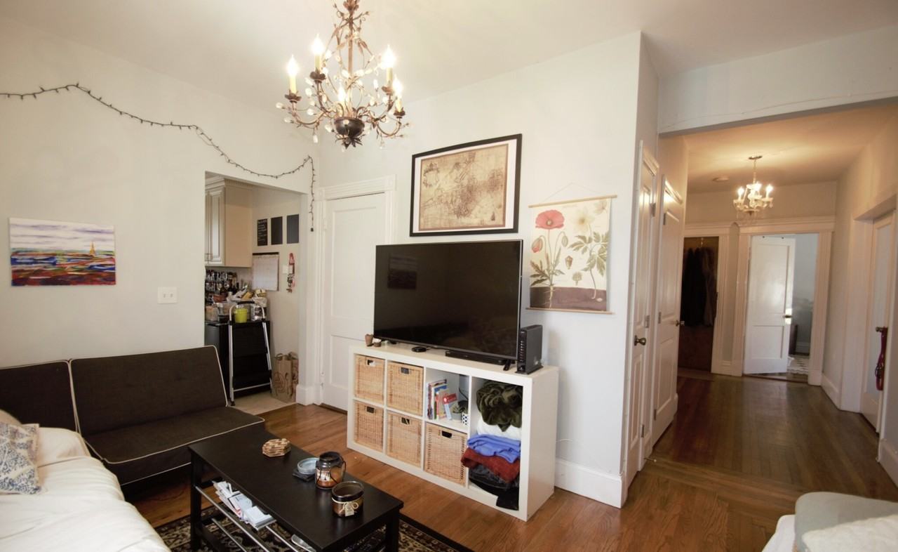 11 Babcock St #1 - Photo 4 of 19