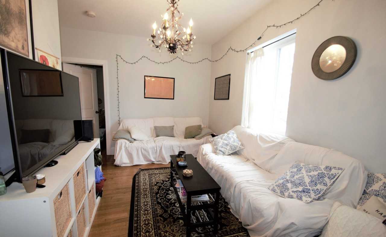 11 Babcock St #1 - Photo 5 of 19