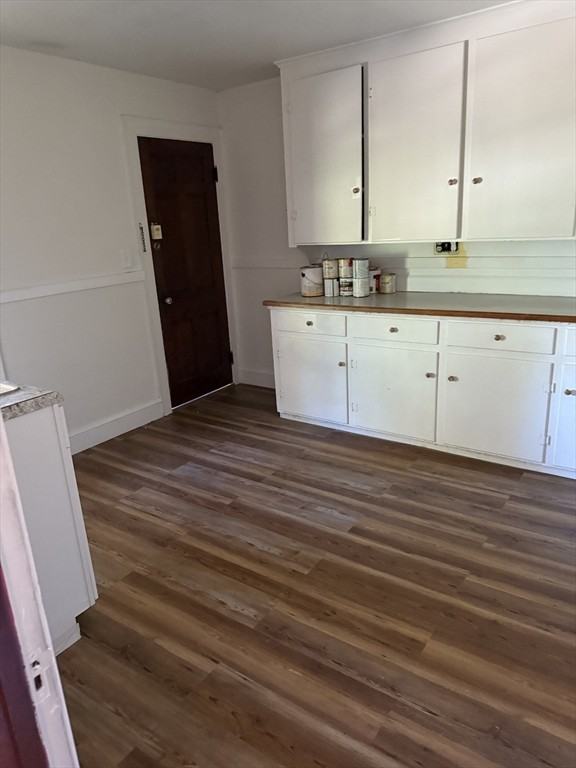 33 Weston Ave #3 - Photo 3 of 10