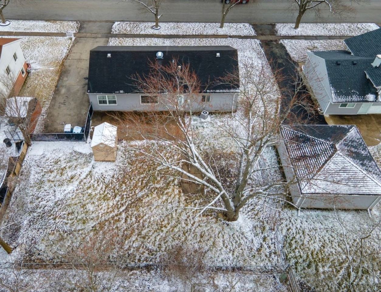 2925 224th St - Photo 3 of 17