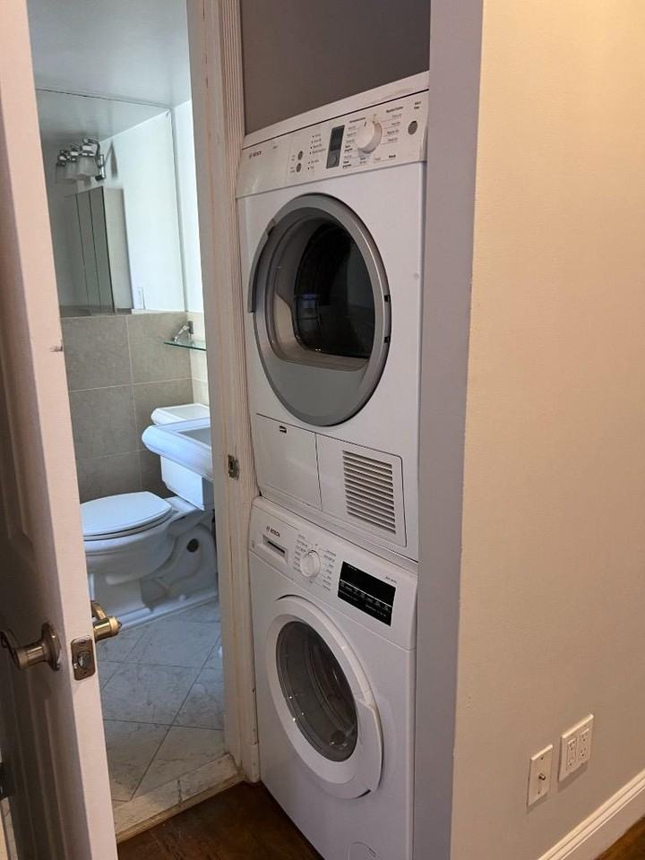 Mott St #9 - Photo 3 of 7