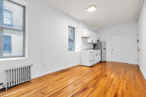 featured image of 243 W 63rd St #3G