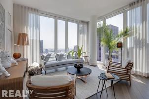 featured image of E 44th St #30E