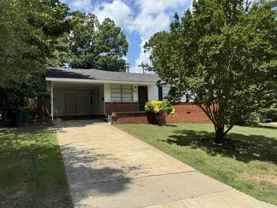 420 Maplewood Dr - Photo 1 of 1