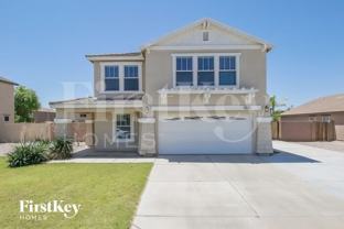 3941 E Esplanade Ave - Photo 1 of 1