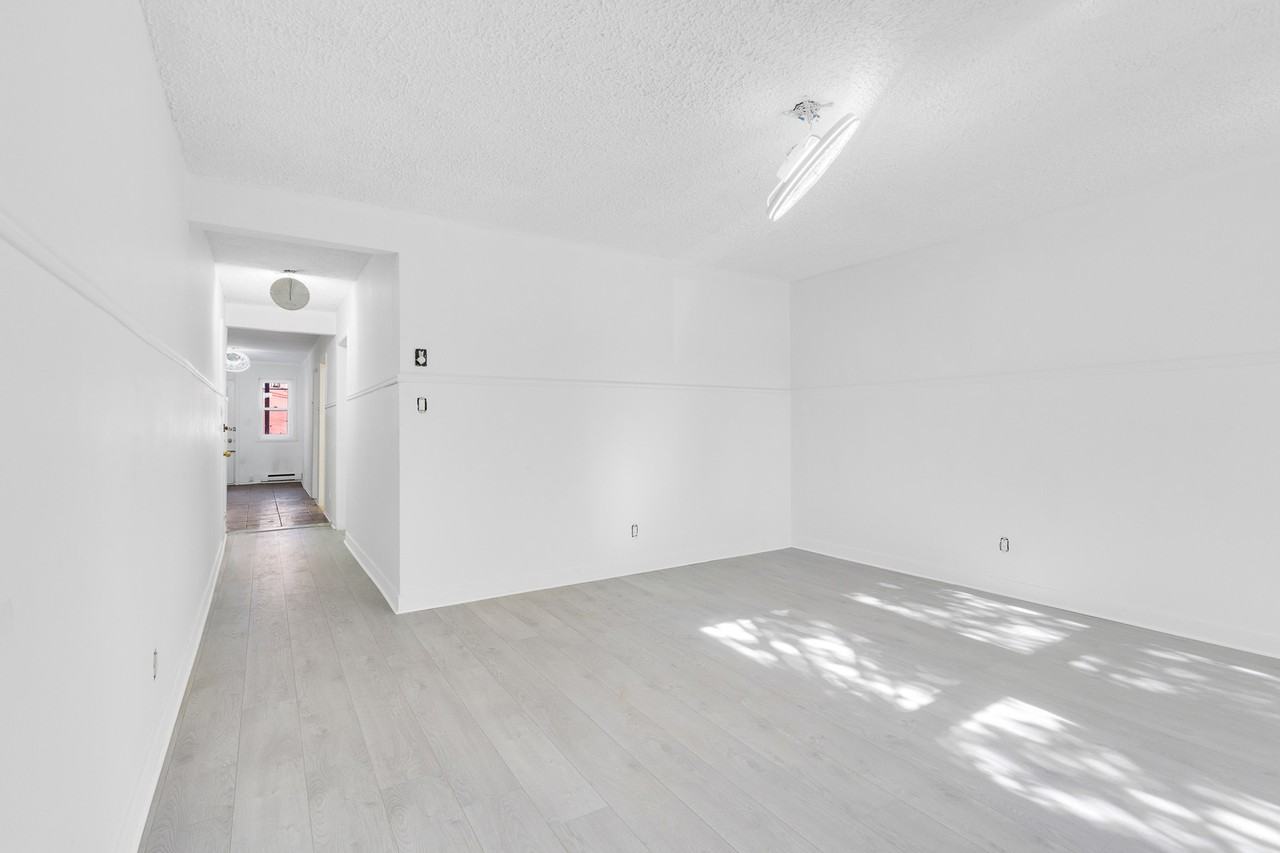 2365 Avenue de Clifton #1 - Photo 4 of 11